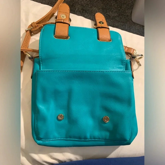 Charming Charlie cross-body bag - Picture 3 of 9